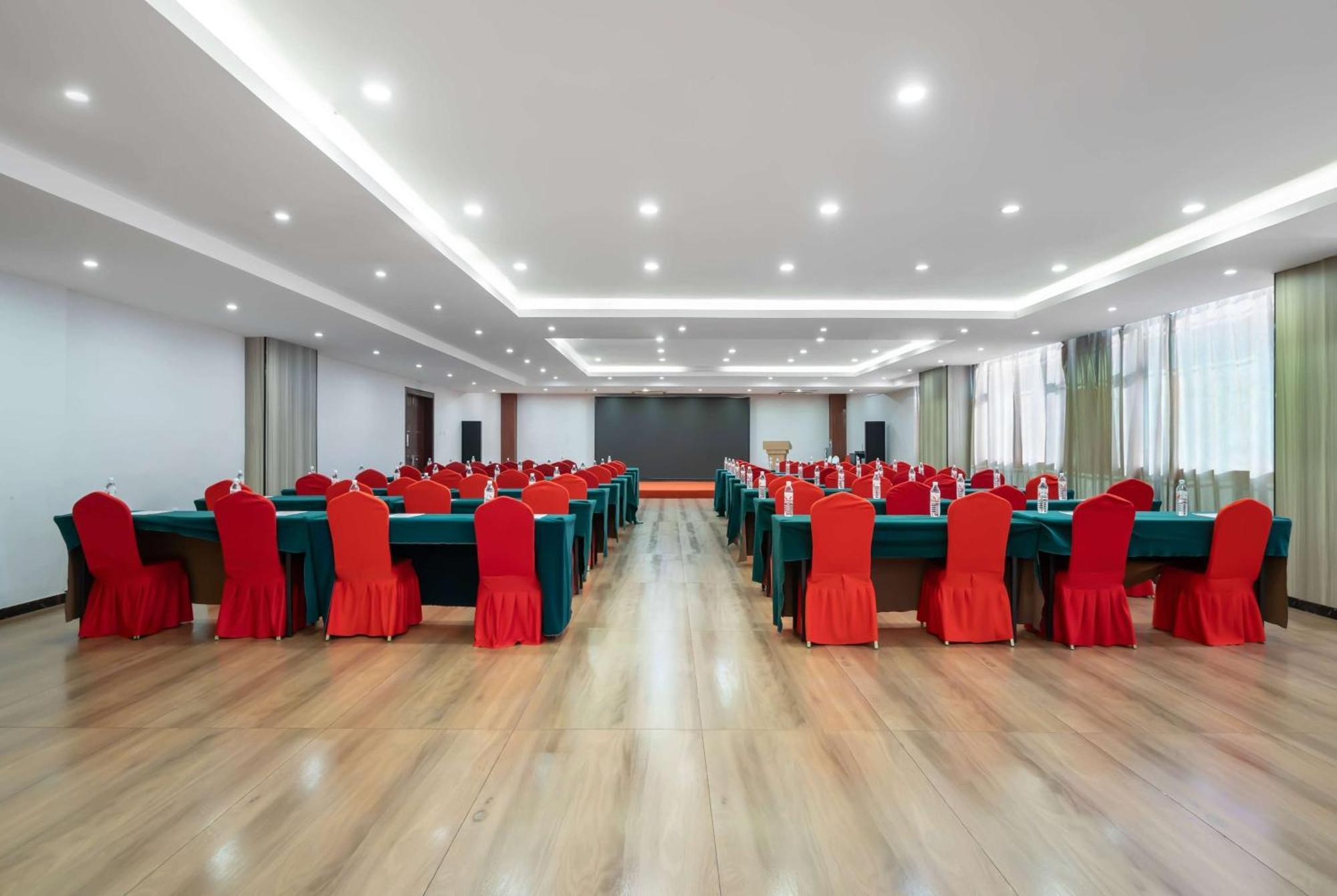 Ramada Linyi North Linyi (Shandong) Exterior foto