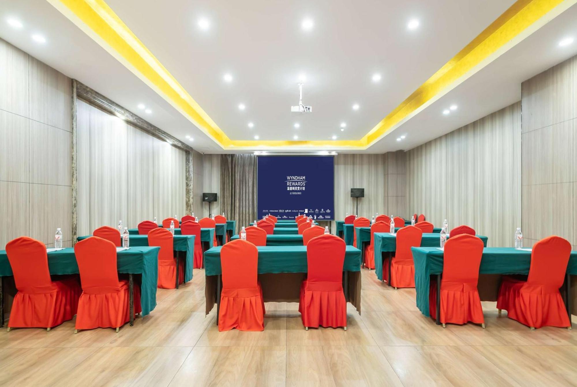 Ramada Linyi North Linyi (Shandong) Exterior foto