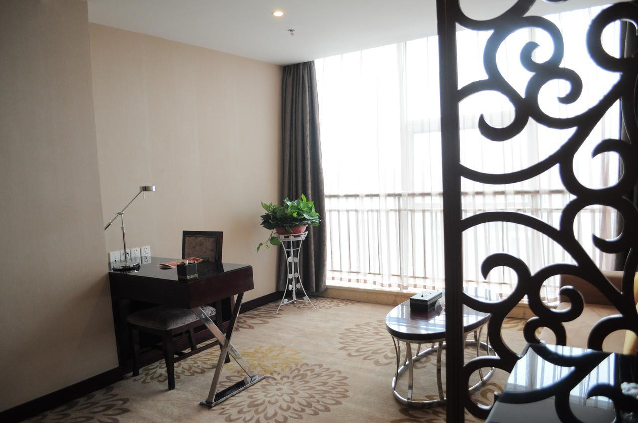 Ramada Linyi North Linyi (Shandong) Exterior foto