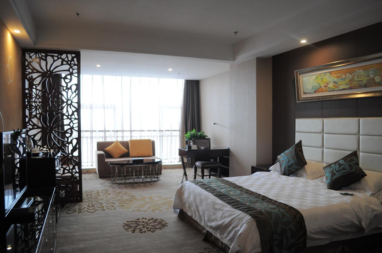 Ramada Linyi North Linyi (Shandong) Exterior foto