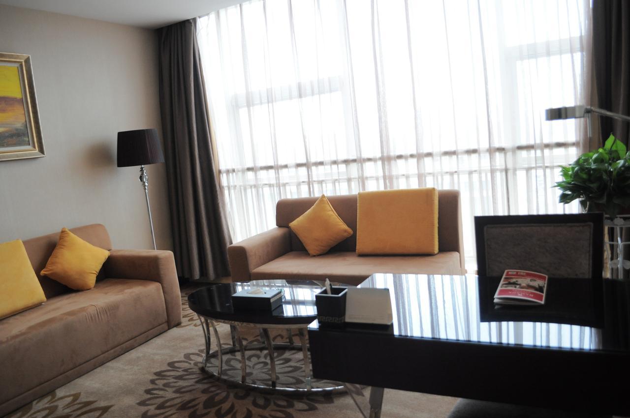 Ramada Linyi North Linyi (Shandong) Exterior foto