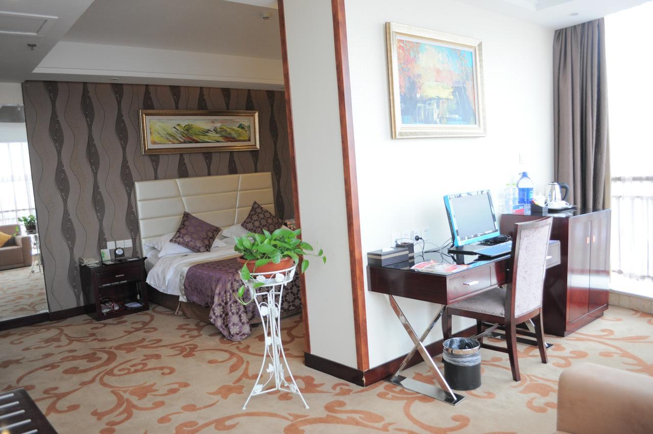 Ramada Linyi North Linyi (Shandong) Exterior foto